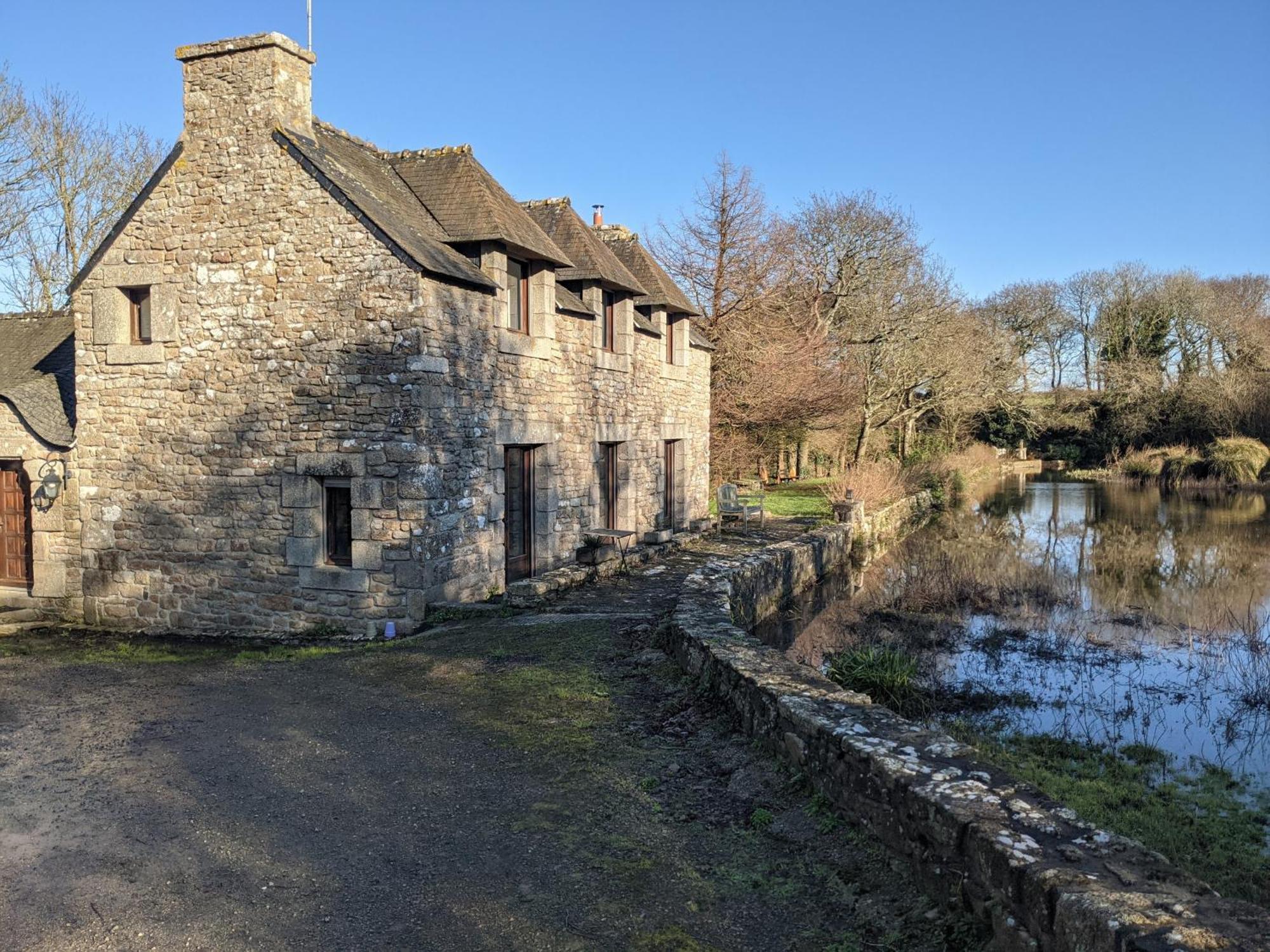 Ty Maen - Authentique Moulin Du 18Eme Proche Mer Plourin  Exterior foto